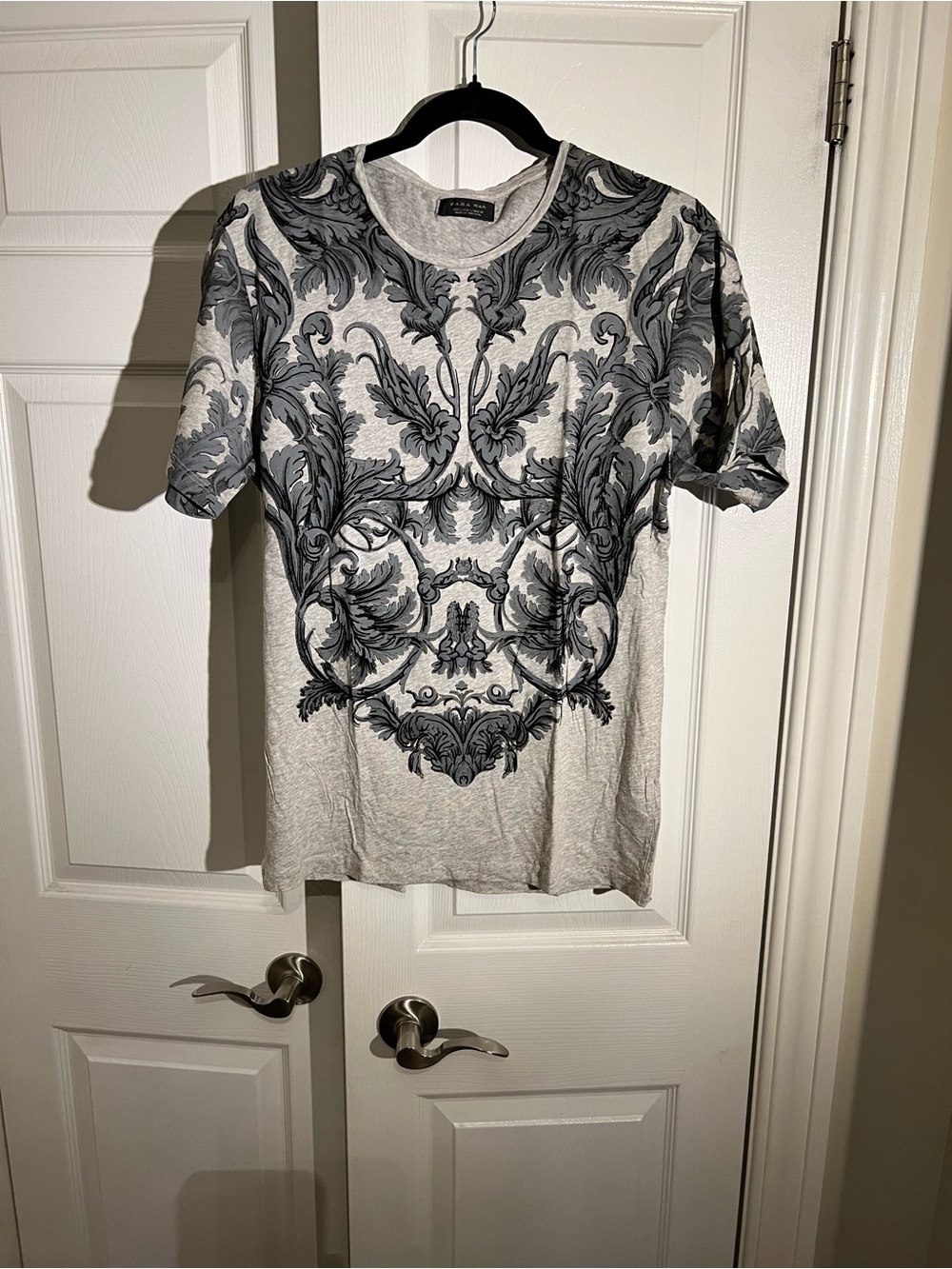 Zara Gray Short-Sleeve Tee with Black Ornate Scroll Motif